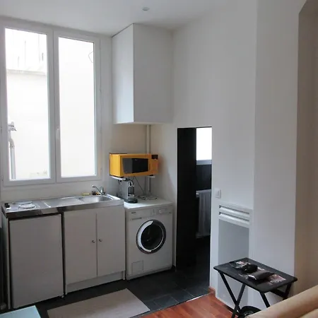 Studio Daumesnil 아파트 *