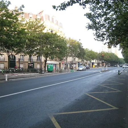 Studio Daumesnil 아파트