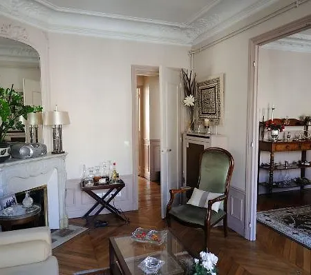 Studio Daumesnil 아파트 파리